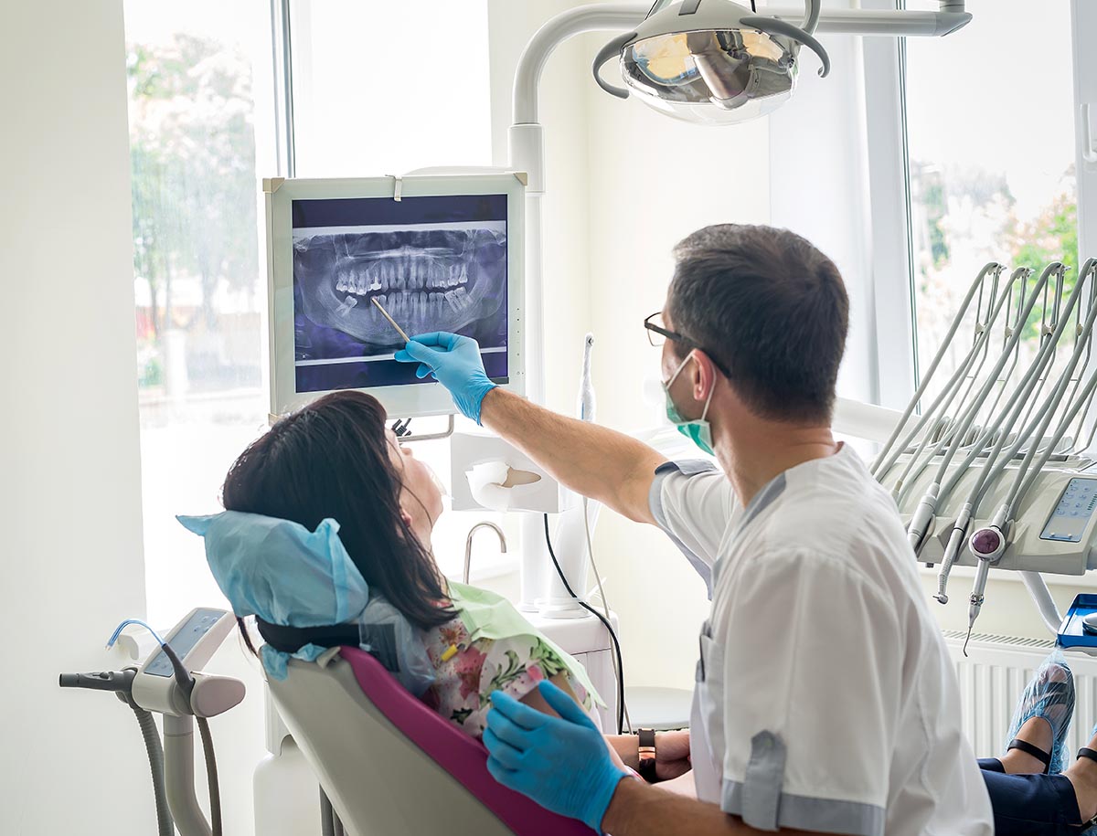 Dentist Joomfa